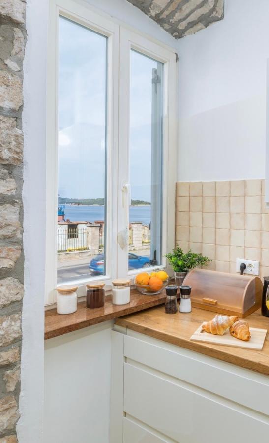 Apartment Augusto - Sea View Pula Exterior photo